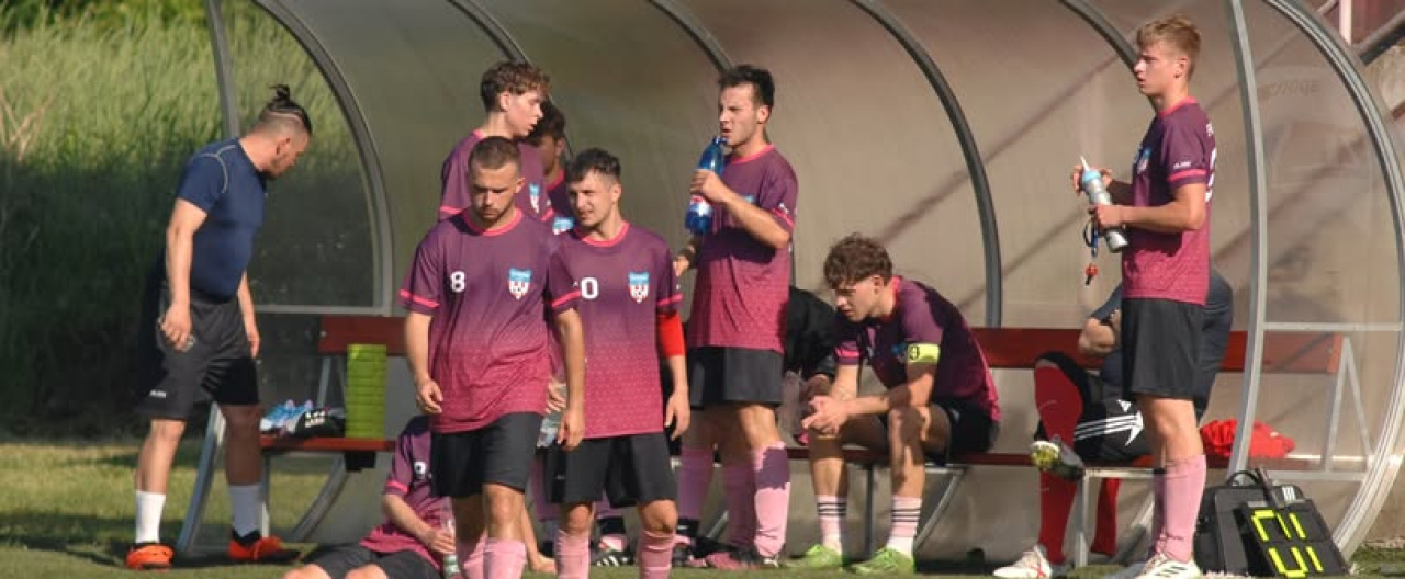 Áčko na závěr remizovalo s Dobřichovicemi 0:0