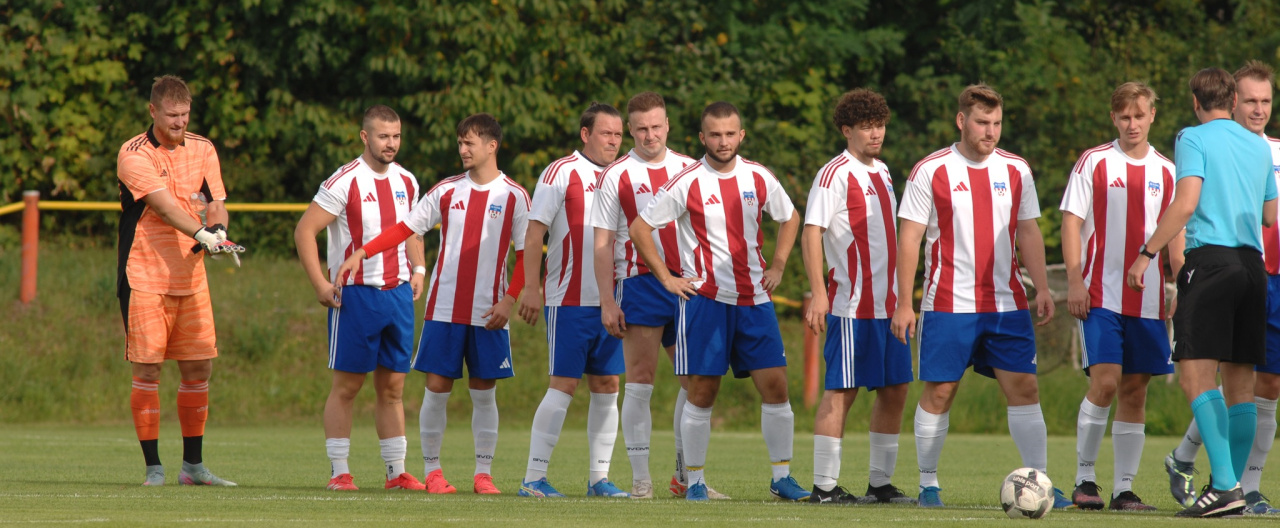 Áčko s Třebotovem schytalo debakl 2:6, doma vyhrálo naposledy o Velikonocích