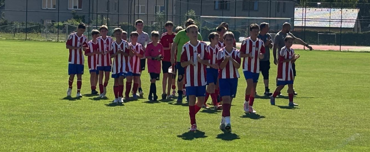Starší žáci vyhráli v Jenči 9:5, rozhodli v první půli