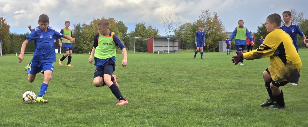 U12A si připsala ve Středoklukách další výhru
