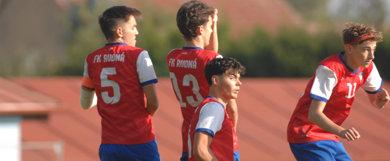 Dorostenci porazili Hradištko 4:1, posunuli se na 4. místo