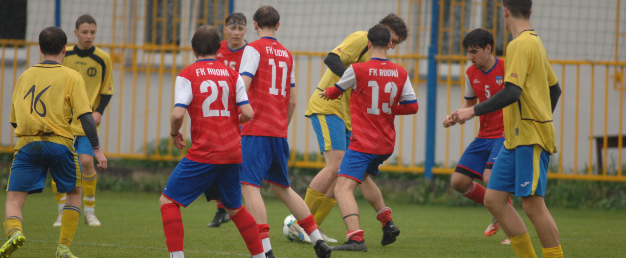 Dorostenci se v Hradištku utopili ve vlastních chybách